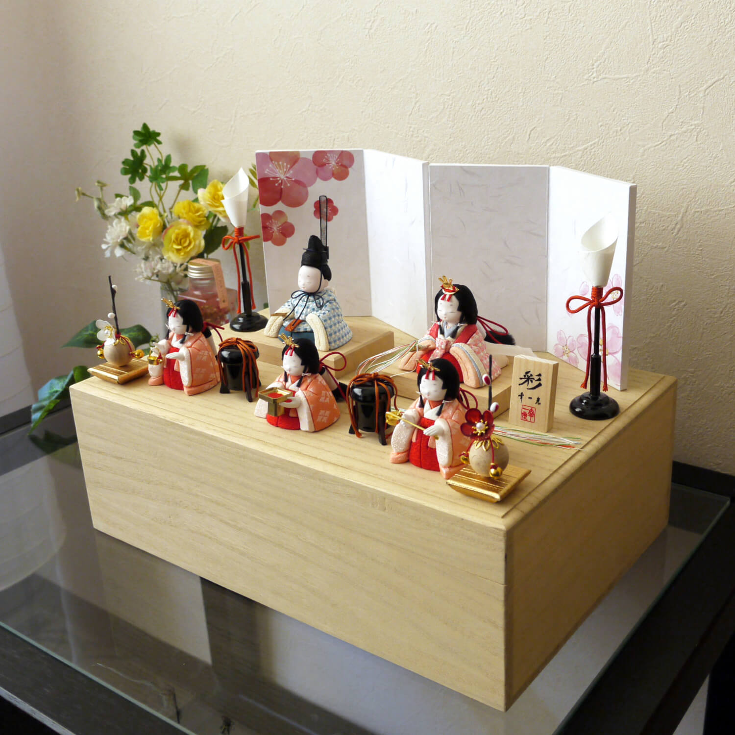 幸一光作 彩-AYA- 正絹西陣織市松紋様(小) 官女付き五人飾り 国産梅桜